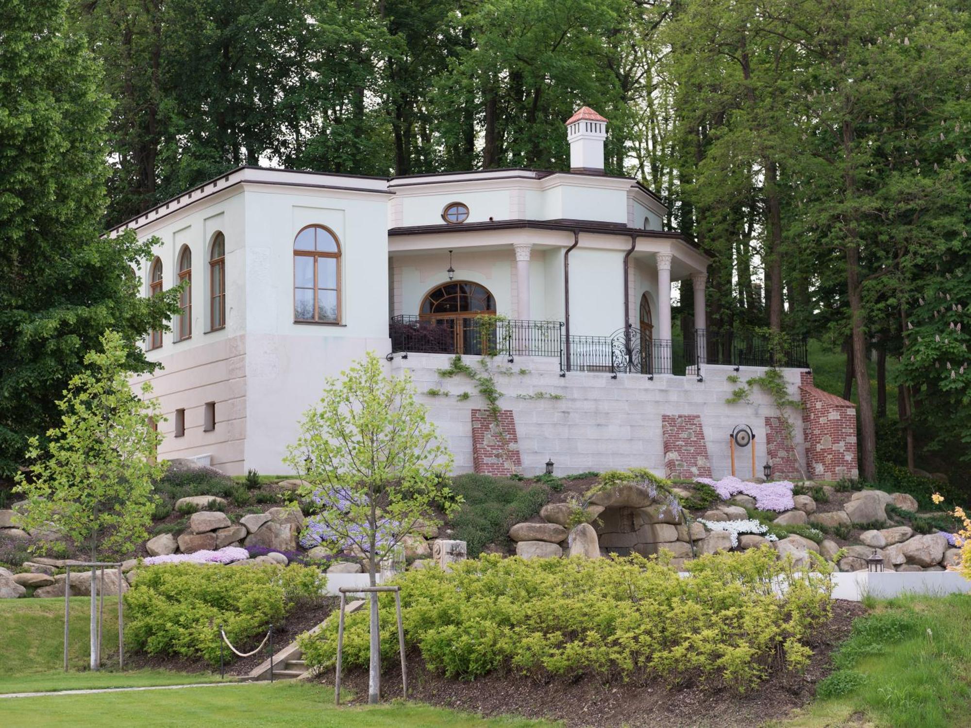 Schloss Thalheim 장크트푈텐 외부 사진